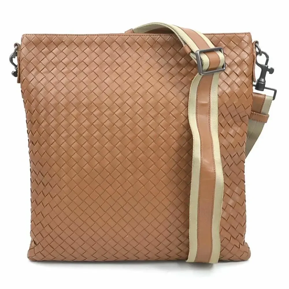 BOTTEGA VENETA Brown Leather Intrecciato Shoulder Bag